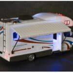 Modèle de voiture de tourisme en alliage moulé sous pression pour enfants, 3 portes ouvertes, son et lumière, véhicules de camping-car, collection de cadeaux, 1:32 12