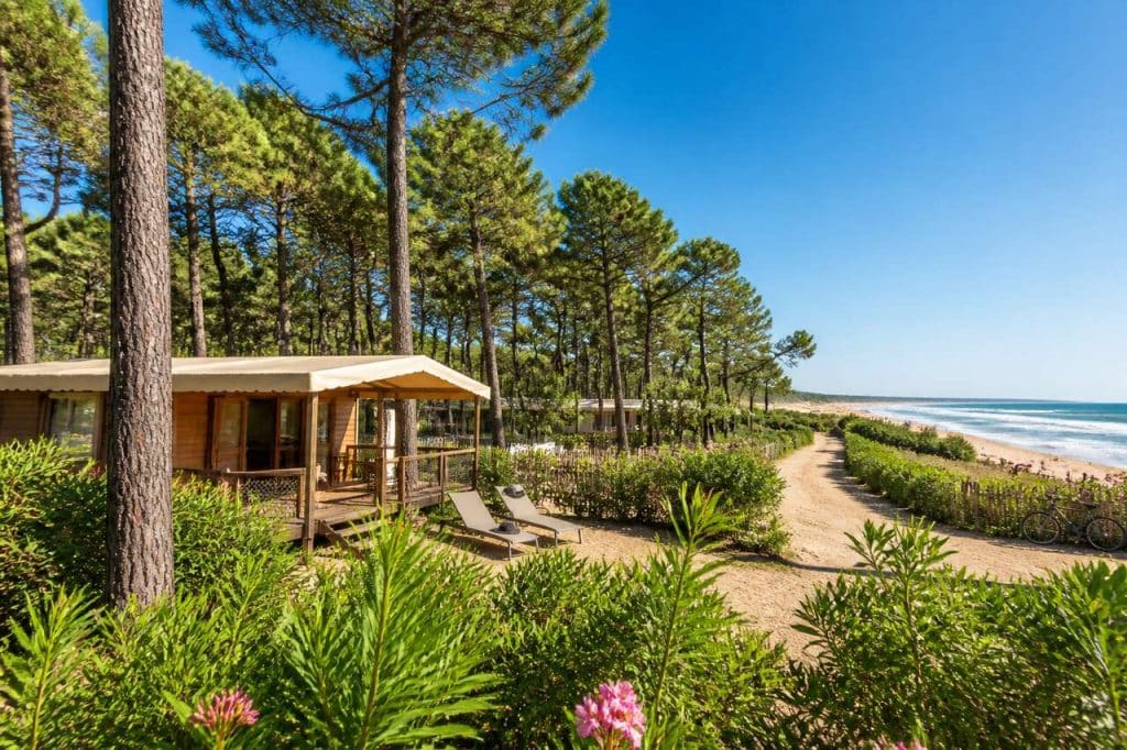 Camping dans les Landes : où séjourner pour des vacances réussies