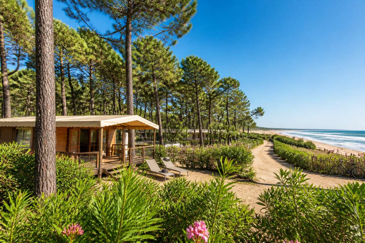 Camping dans les Landes : où séjourner pour des vacances réussies