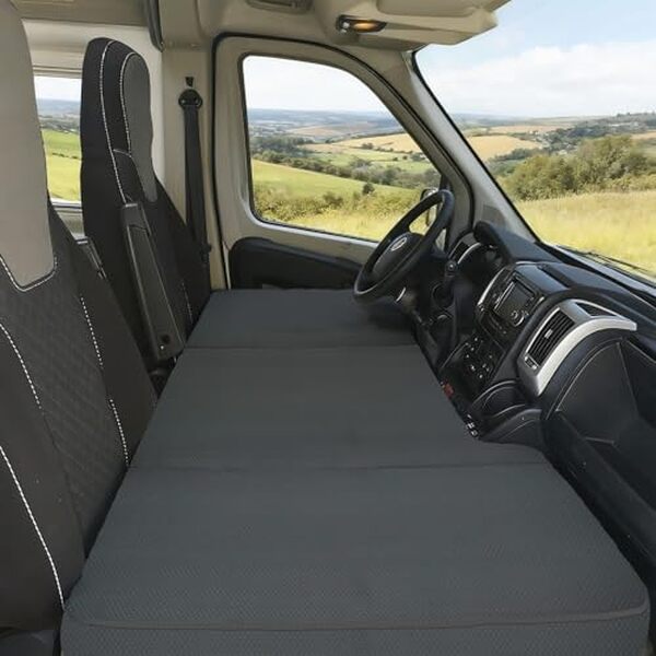 Découvrez notre test complet du matelas pliable xxjolavv pour camping-car. Compatibilité Ducato, jumper et Boxer, qualité et prix : tout ce qu'il faut savoir avant d'acheter.