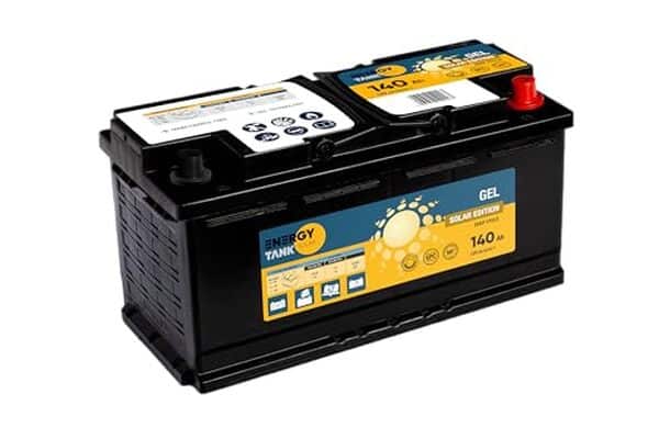 Découvrez notre test complet de la batterie solaire Energy Tank 12V 140Ah en gel : performance, autonomie et fiabilité pour votre installation solaire.